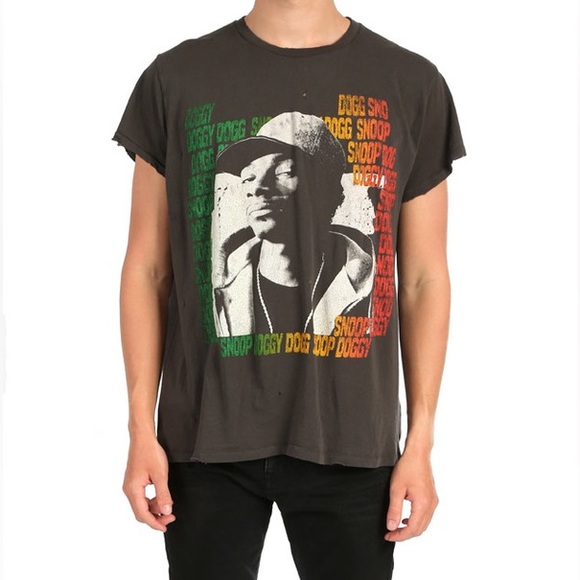 MadeWorn Tops - 🔥 MadeWorn Snoop Dogg Vintage T-Shirt